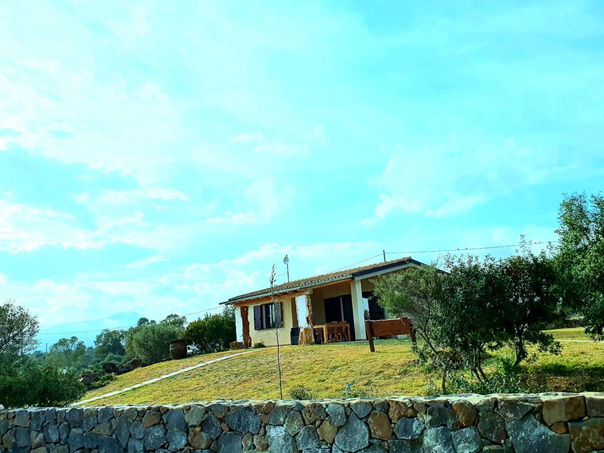 Villini Cortesas Orosei Exteriör bild